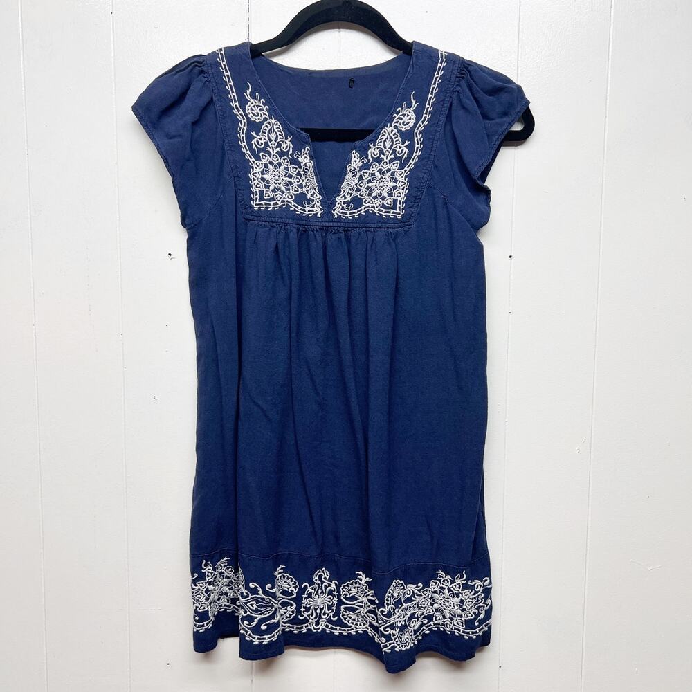 One Clothing Bohemian Embroidered Navy Blue Women's Top Size Small Long Length